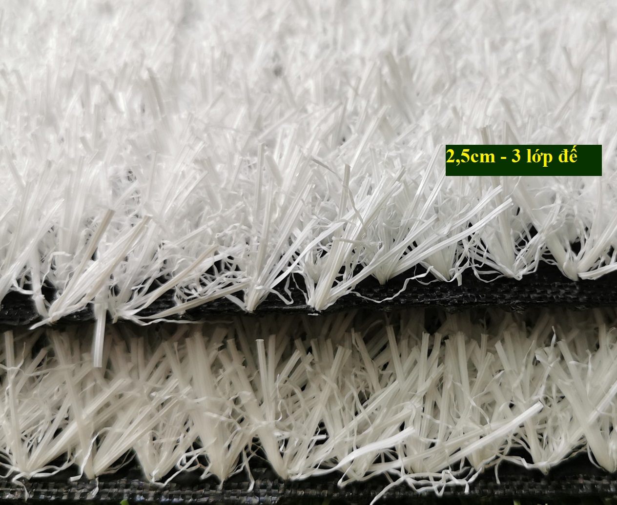 Cỏ nhân tạo màu trắng- Cửa hàng cỏ nhân tạo Hoa Sen Việt Đà Nẵng