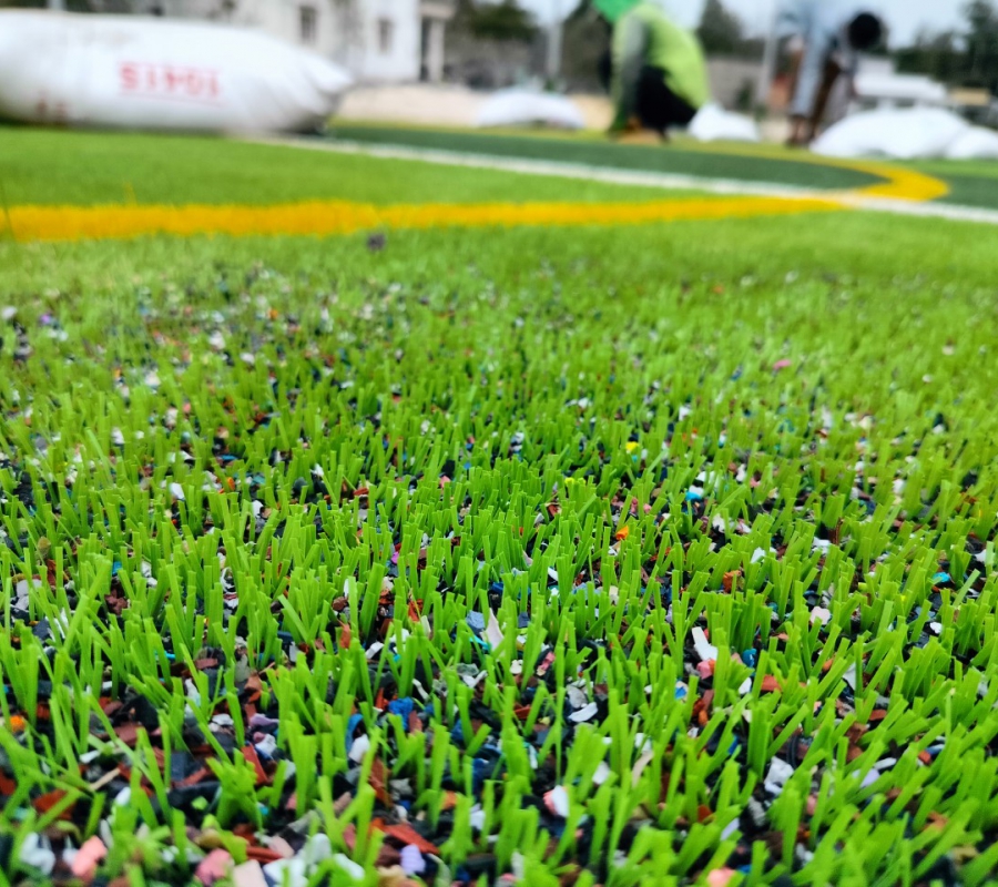 Quy trình thi công cỏ nhân tạo sân bóng đẹp