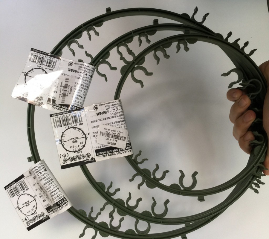 Vòng tròn nhựa DAIM Garden Ring giữ thân cây chậu - 37cm