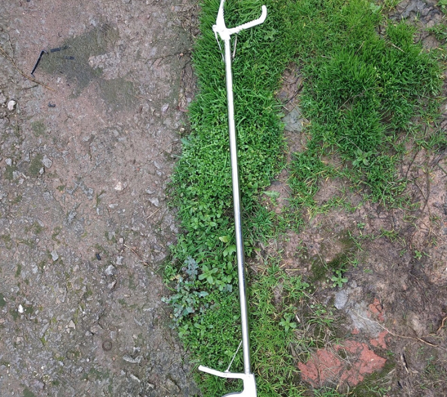 Dụng cụ kẹp rắn - lươn dài 1.2m