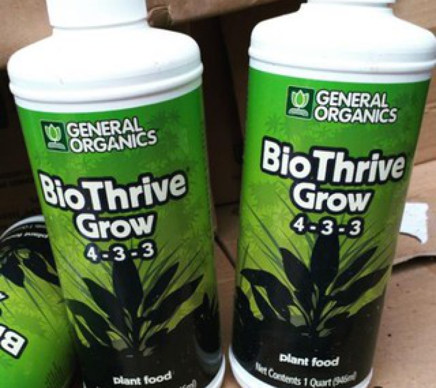 Phân bón hữu cơ General Organics BioThrive Grow 4-3-3 - 946ml