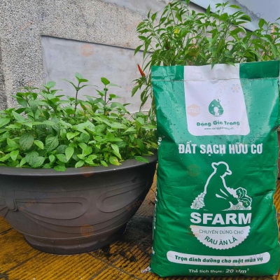 Đất sạch hữu cơ Sfarm chuyên dùng cho rau ăn lá - 20dm3