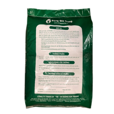 Đất sạch hữu cơ Sfarm chuyên dùng cho rau ăn lá - 20dm3
