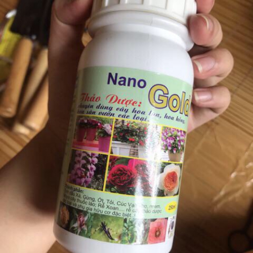 Chế Phẩm Nano Gold Phòng Sâu Bệnh Cho Hoa Lan Và Hồng