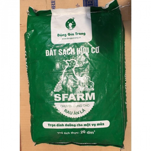 Đất sạch hữu cơ Sfarm chuyên dùng cho rau ăn lá - 20dm3