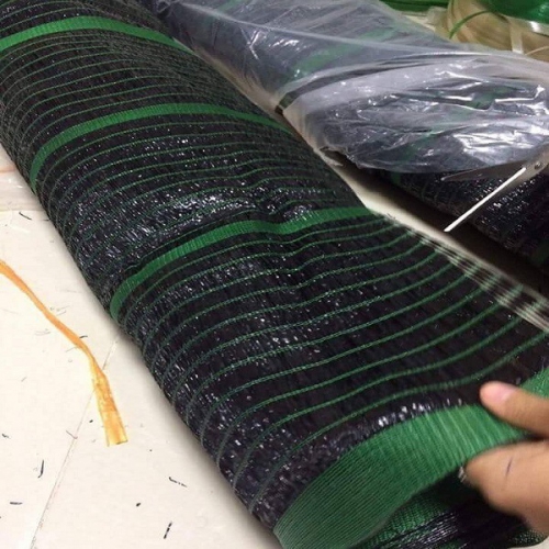 Lưới che nắng 70% Thái Lan Chuông Vàng - Màu đen - 1m