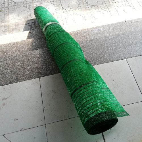 Lưới che nắng 70% Thái Lan Chuông Vàng - Màu xanh - Cuộn 100m