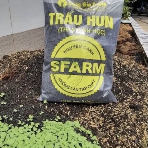 Giá thể trấu hun nguyên cánh Sfarm - Túi 5dm3